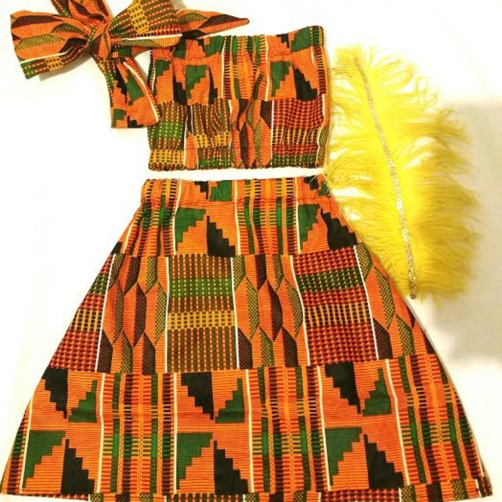 Kente oufit/African clothing/anakara clothing/
